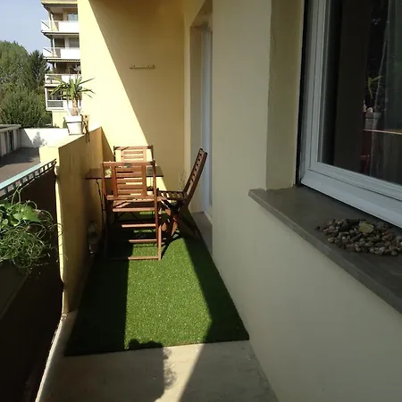Kennedy Apartment *